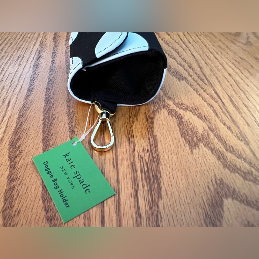Kate Spade Art Dots Doggie Bag Holder - Picture 5 of 5